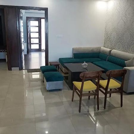 Homistay 1 Bhk Panchkula Esterno foto